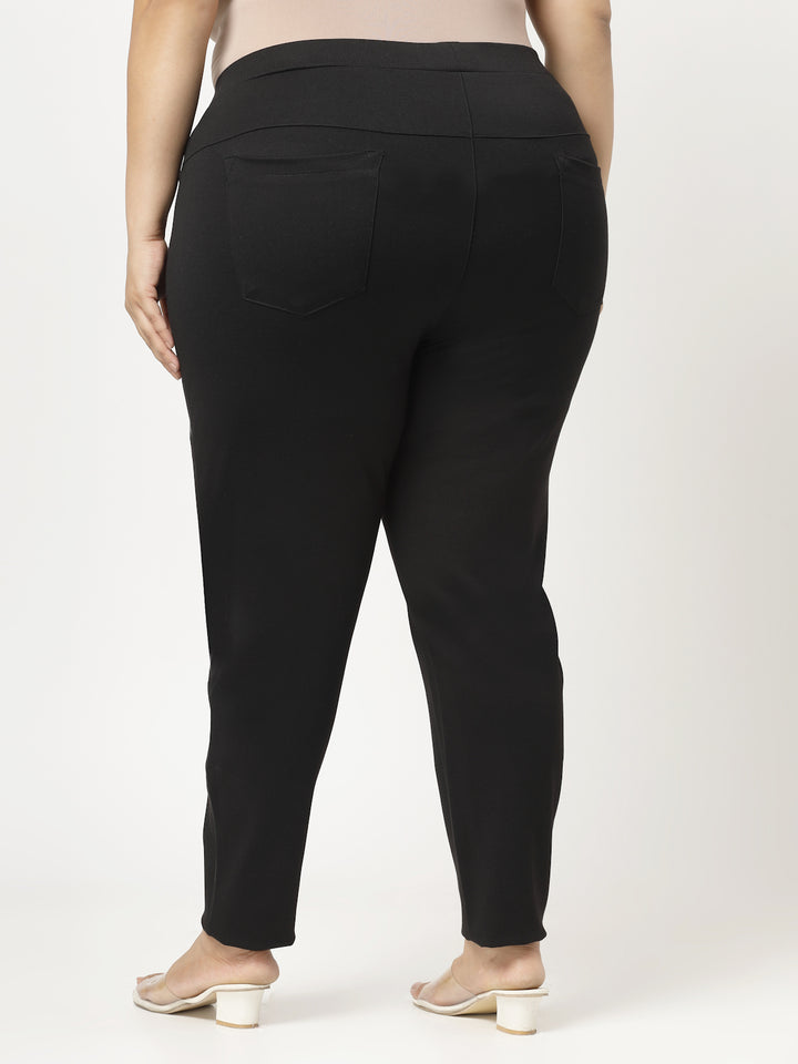 Plus Size Women Regular Fit Jeggings