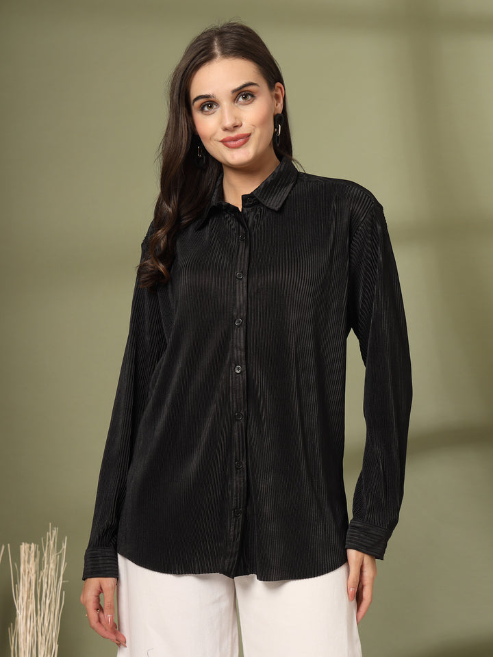 Women Spread Collar Textured Relaxed Fit Casual Shirt