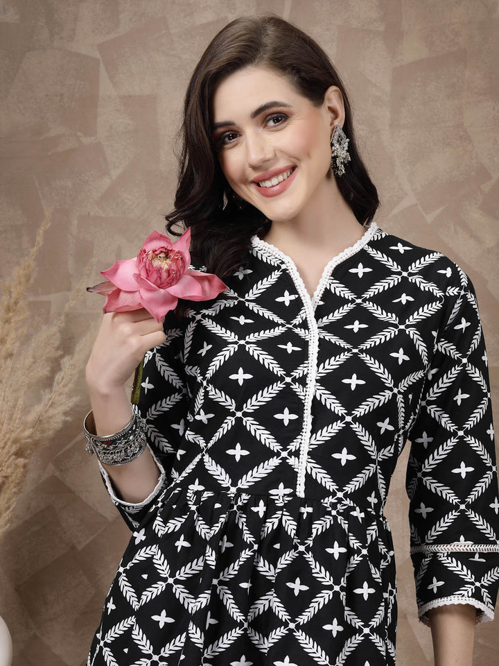 Black Ethnic Motifs Embroidered Thread Work Pure Cotton A-Line Kurti