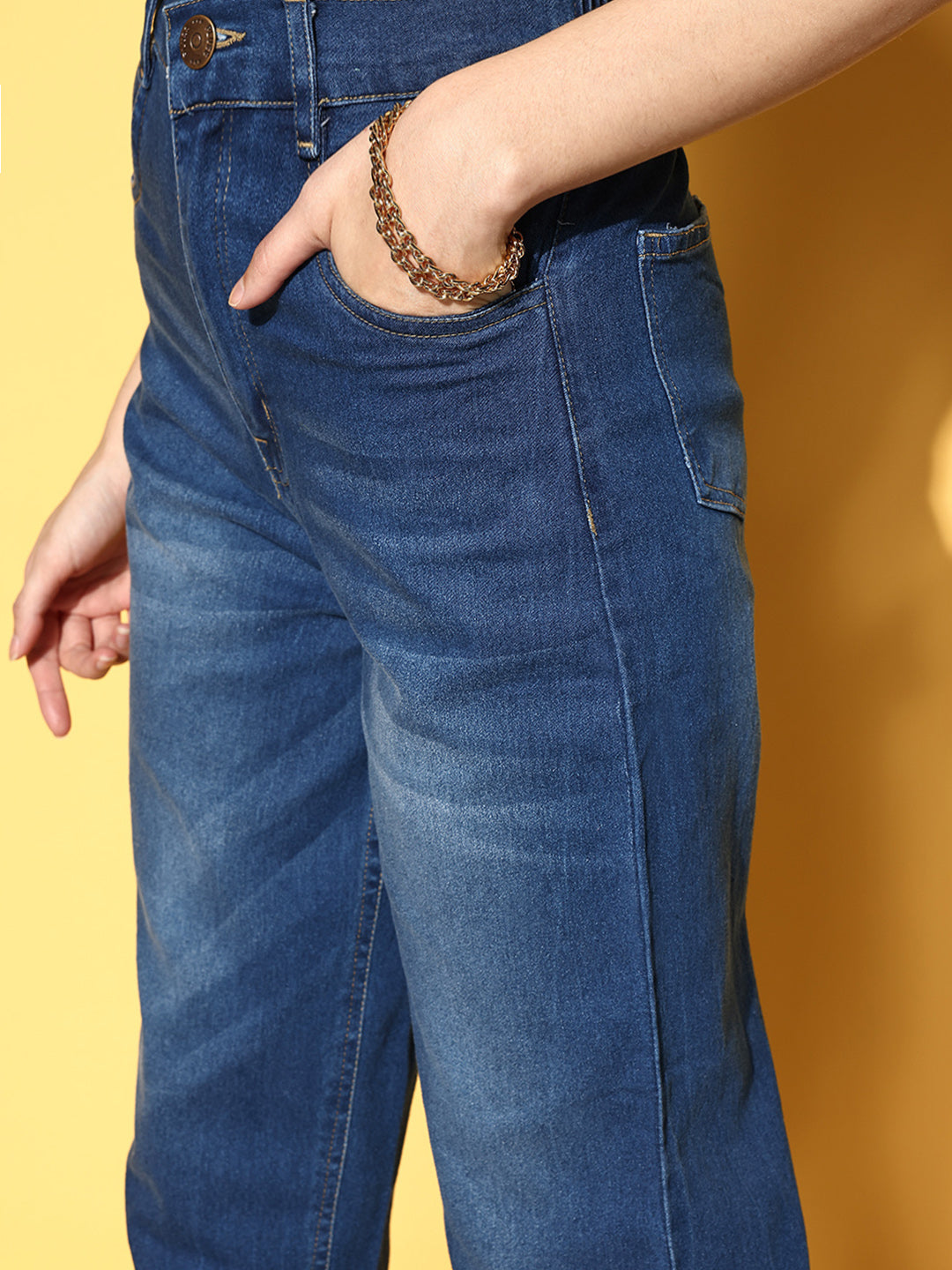 Women Stylish Blue High-Rise Regular Fit Cropped Stretchable Jeans