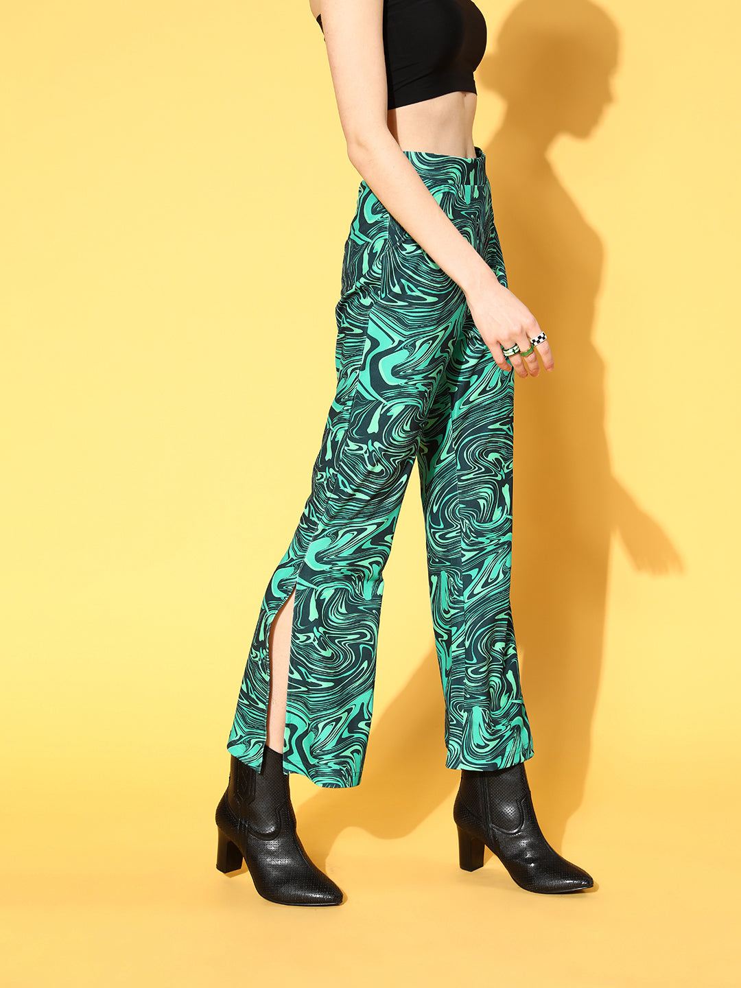 plusS Women Green Abstract Print Side-Slit Trousers