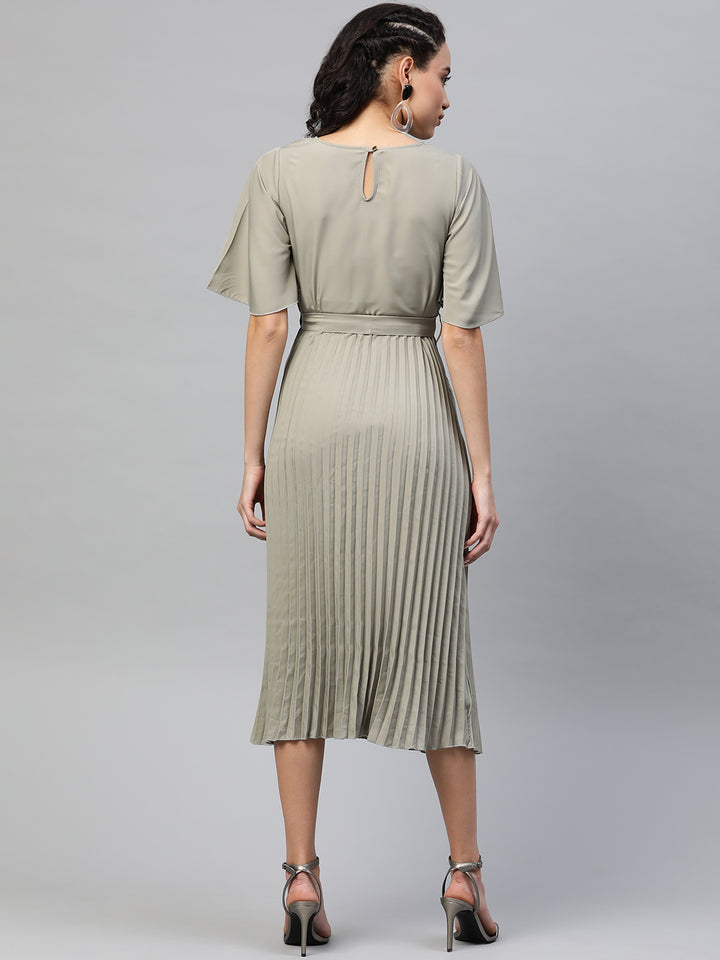 plusS Women Olive Green Accordion Pleated Midi A-Line Dress with Belt