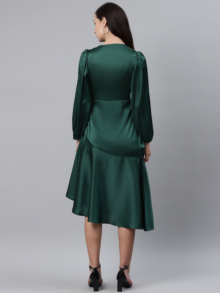 plusS Green Pleated Solid Midi A-Line Dress