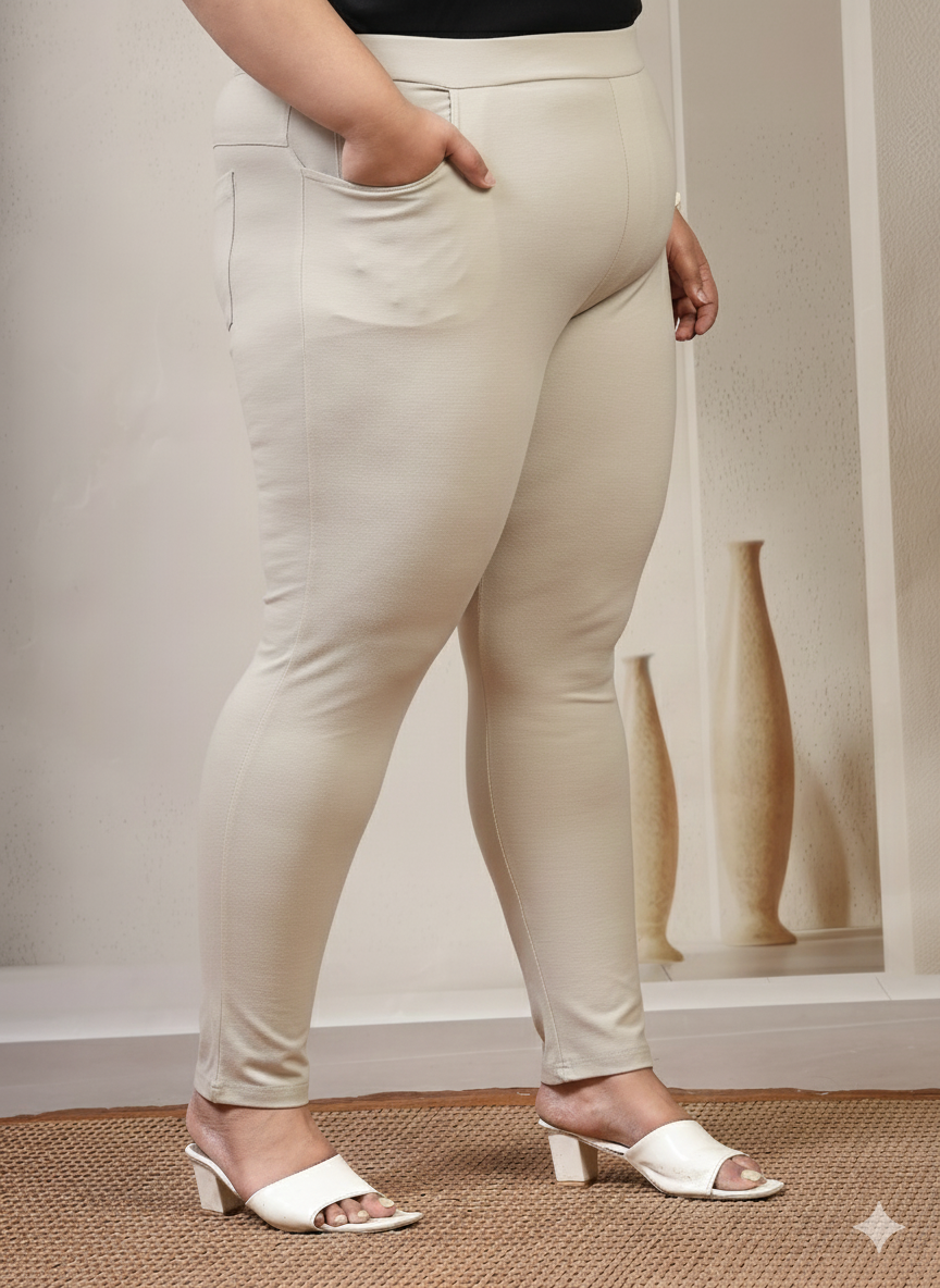 Plus Size Women Regular Fit Jeggings