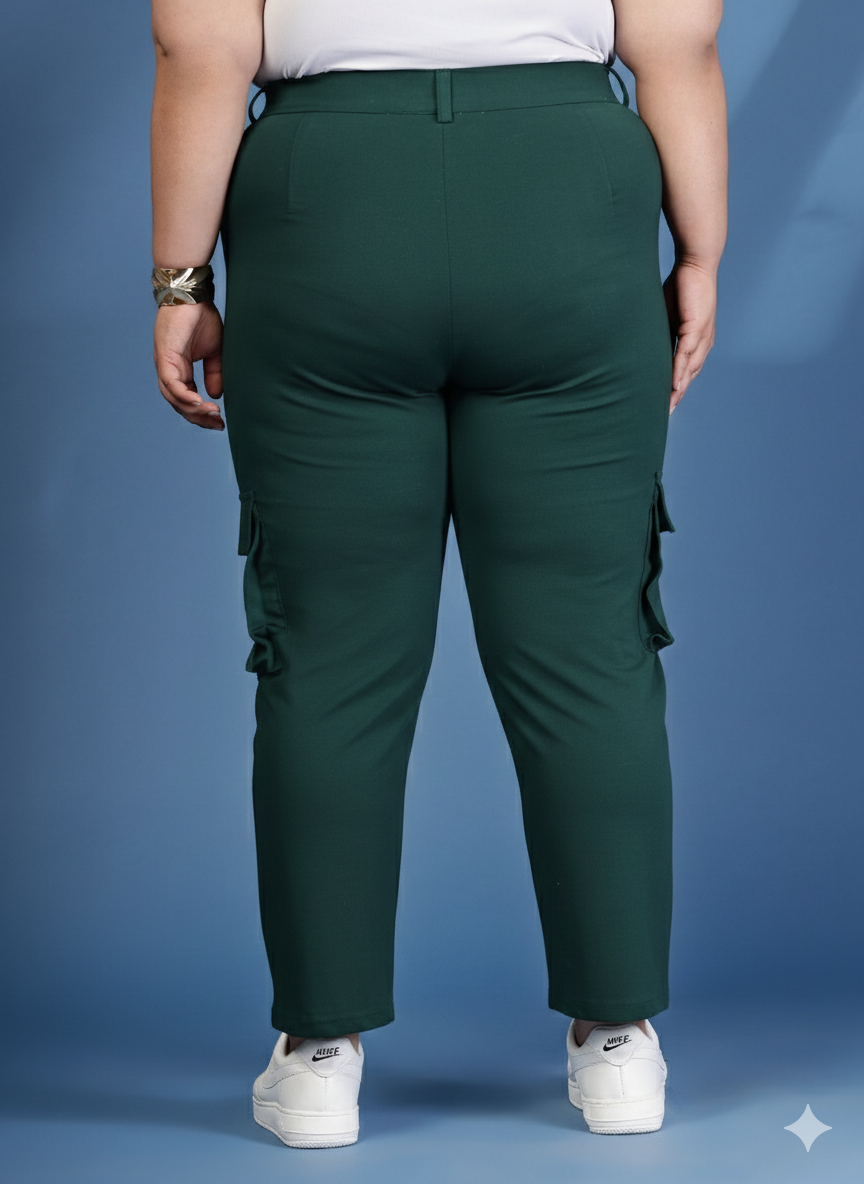 Plus Size Women Solid Mid Rise Regular Fit Cargo Trousers