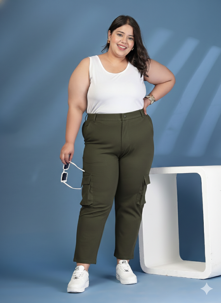 Plus Size Women Solid Mid Rise Regular Fit Cargo Trousers