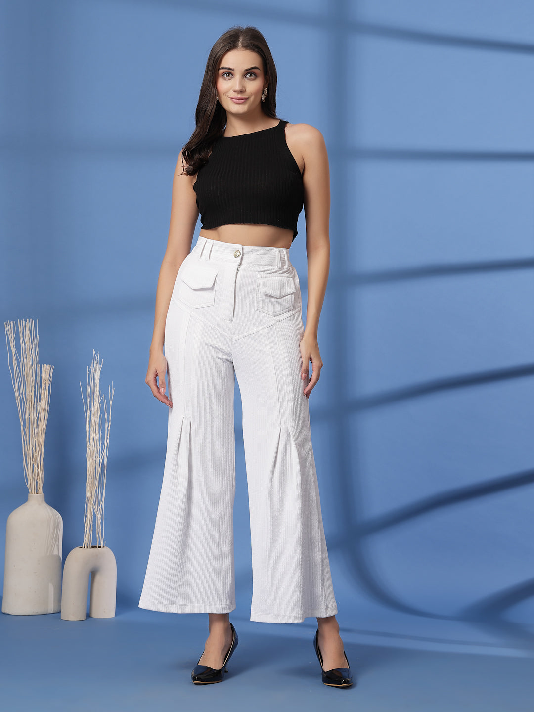 Women Mid-Rise Loose Fit Pleated Trousers