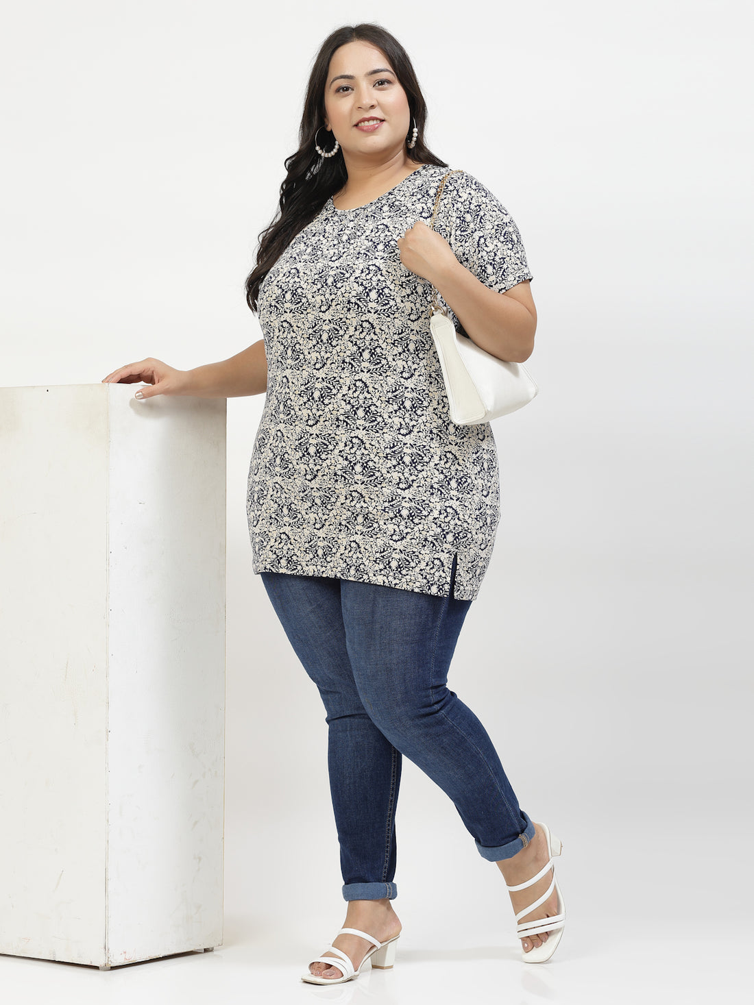 Plus Size Black Floral Printed Cotton T-shirt