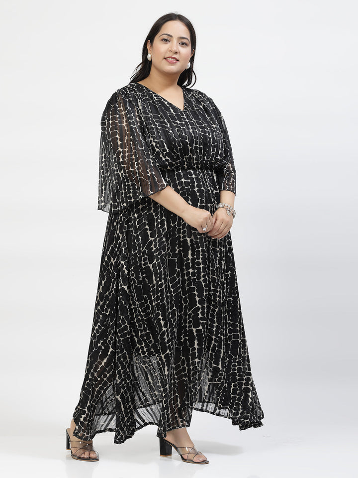 Plus Size Abstract Print Flared Sleeve Maxi Dress