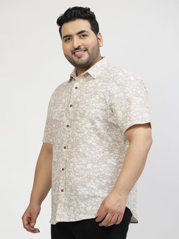 Men Floral Opaque Printed Casual Shirt