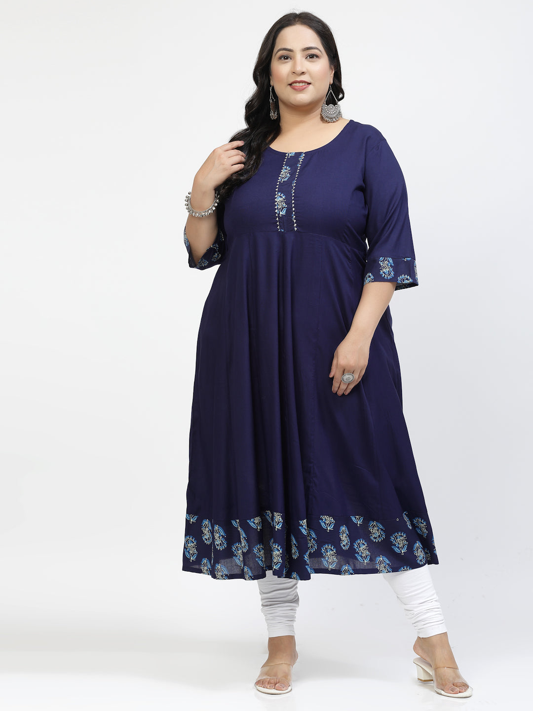 Women Yoke Design Thread Work Anarkali Kurta