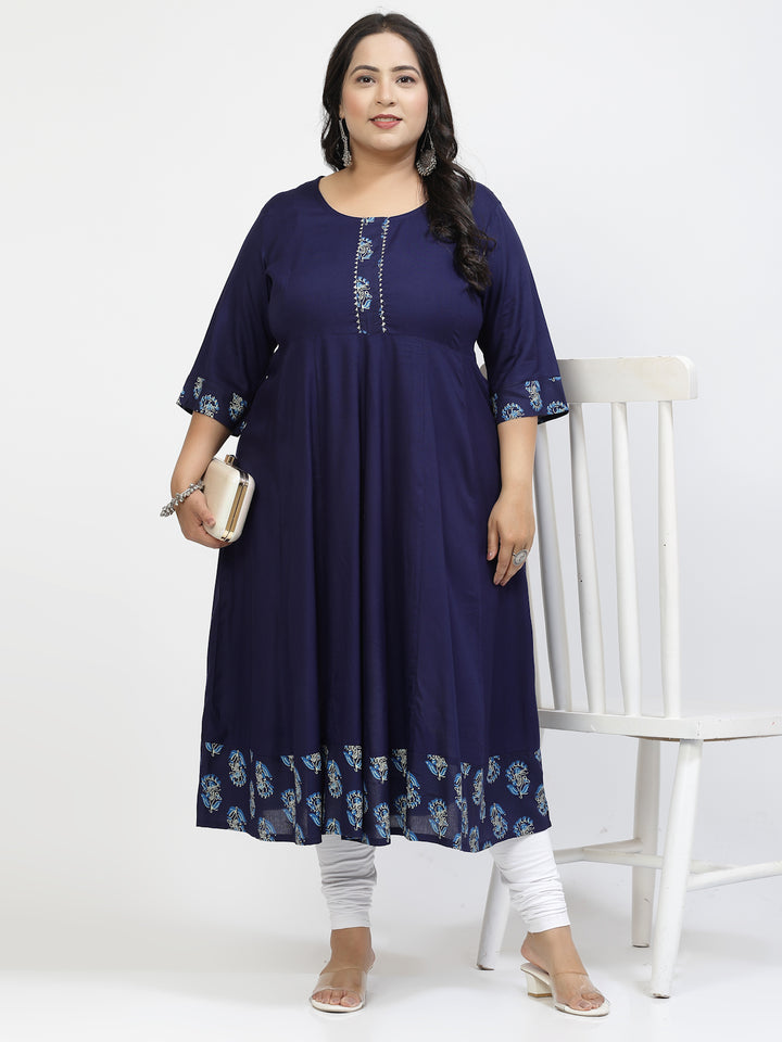 Women Yoke Design Thread Work Anarkali Kurta