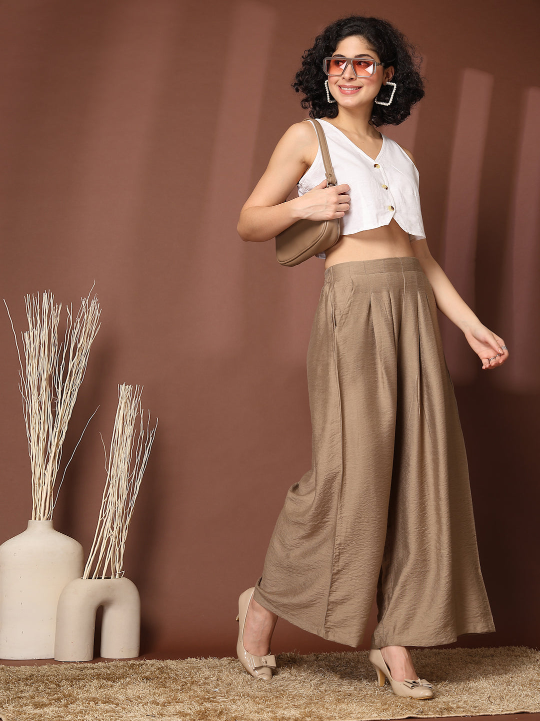 Women Loose Fit Pleated Trousers