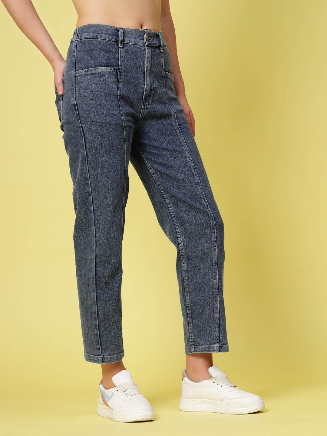 Women Blue Low Distress Stretchable Cotton Jeans