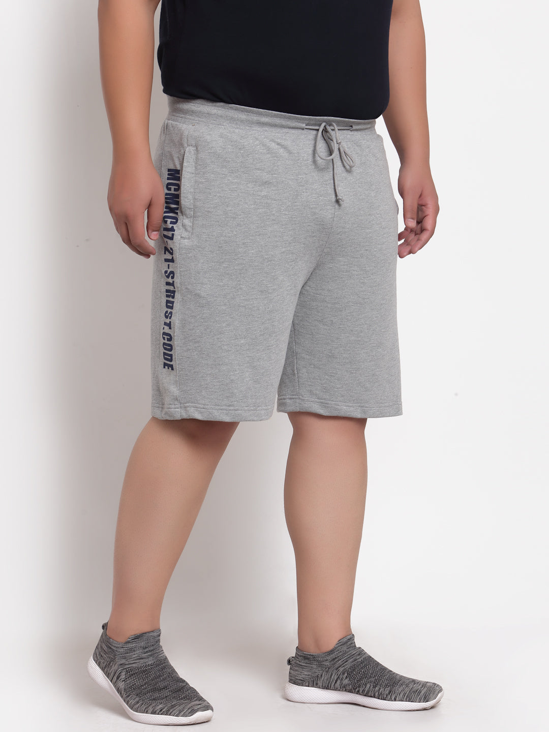 Men Grey Printed Regular Shorts