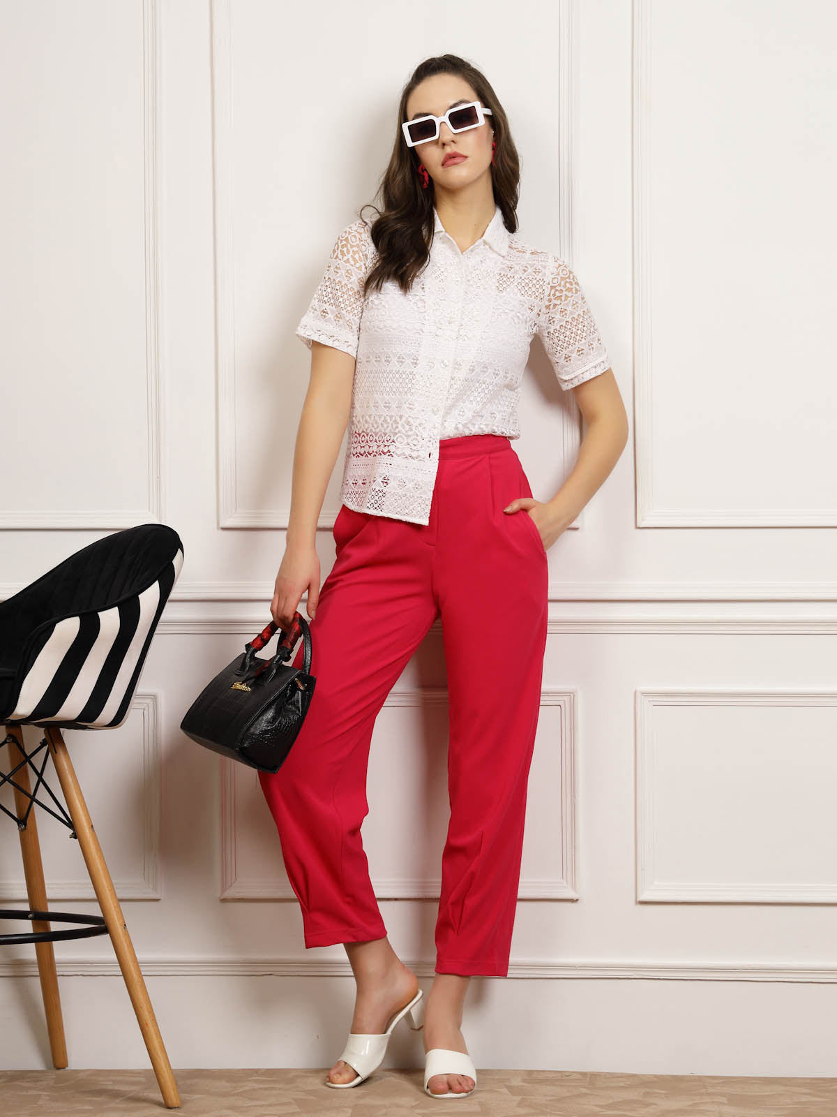 Women Pink Pleated Cropped Peg Trousers