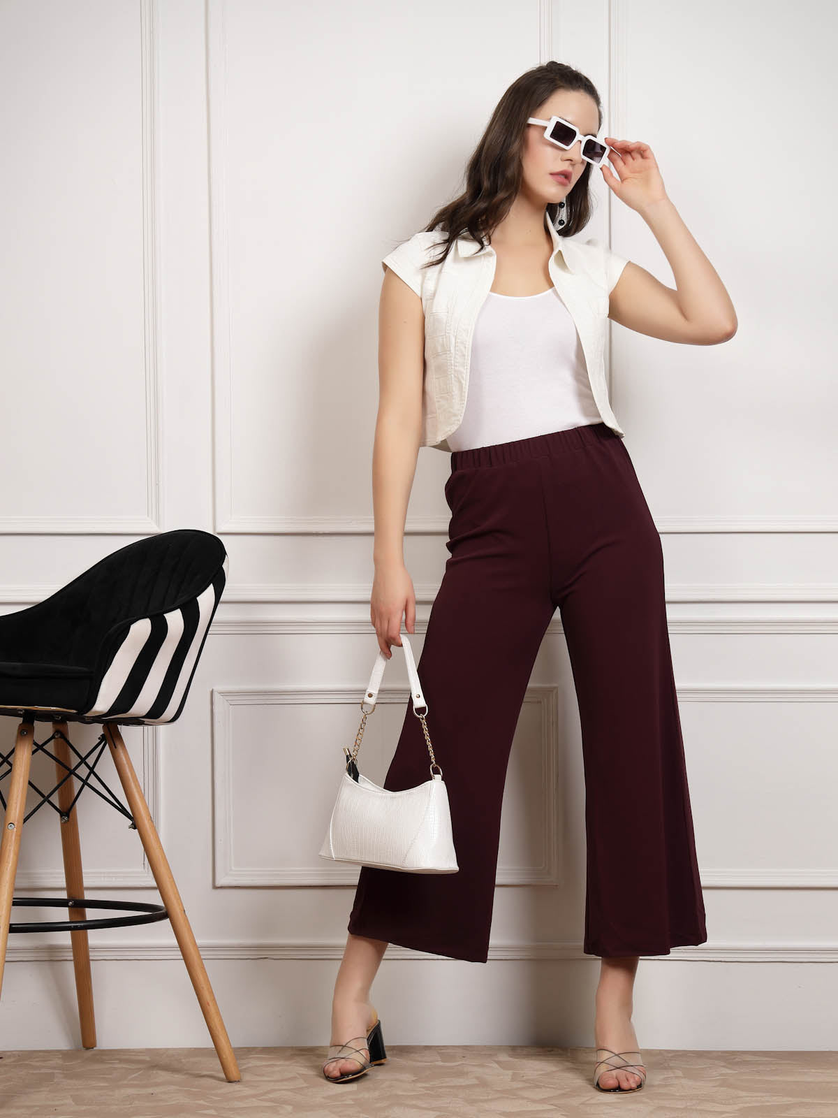 Women MId Rise Parallel Trousers
