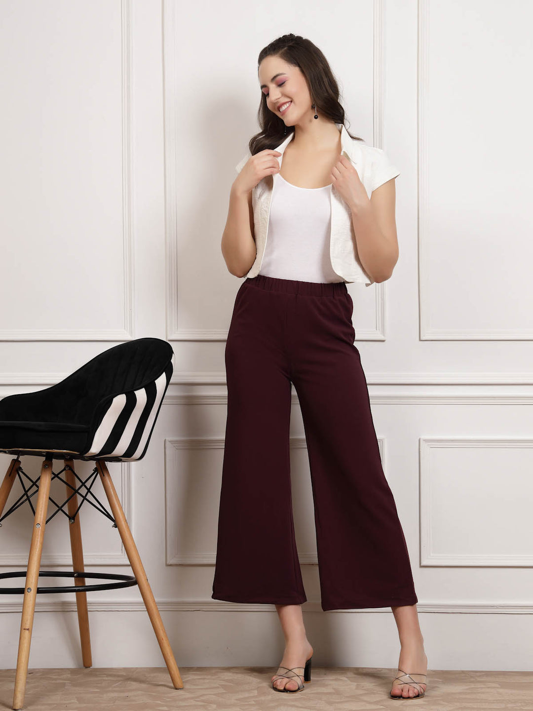 Women MId Rise Parallel Trousers