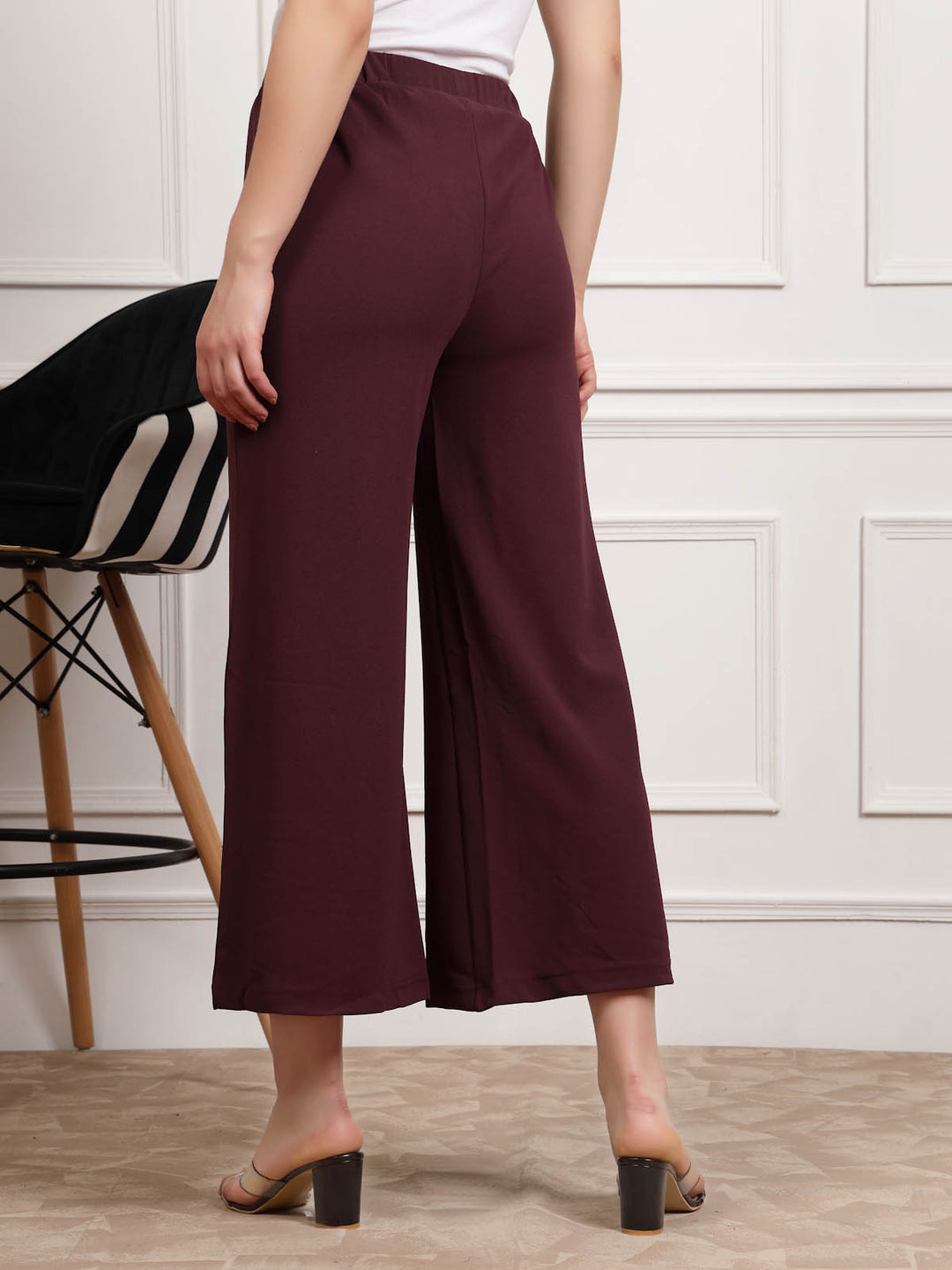 Women MId Rise Parallel Trousers