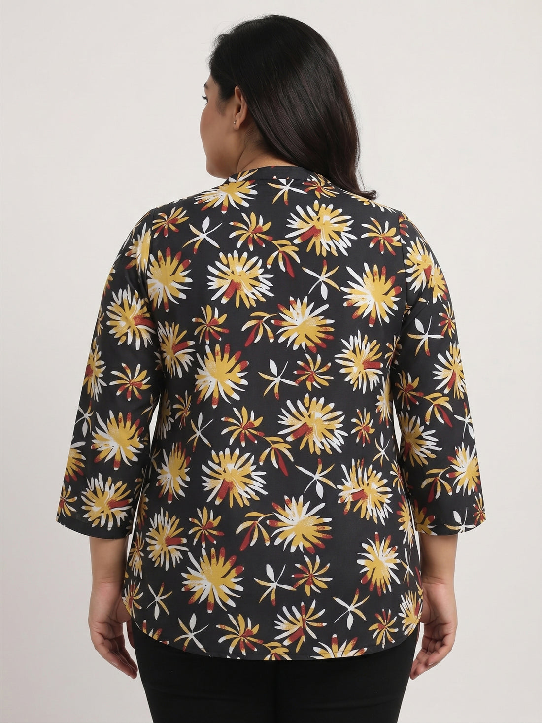Plus Size Women's Printed V-Neck with 3/4th Sleeve Top Sizes 3XL to 8XL