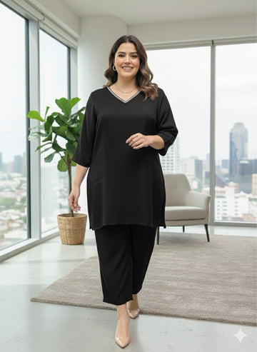Plus Size Black Relaxed Fit Solid Tunic And Trousers
