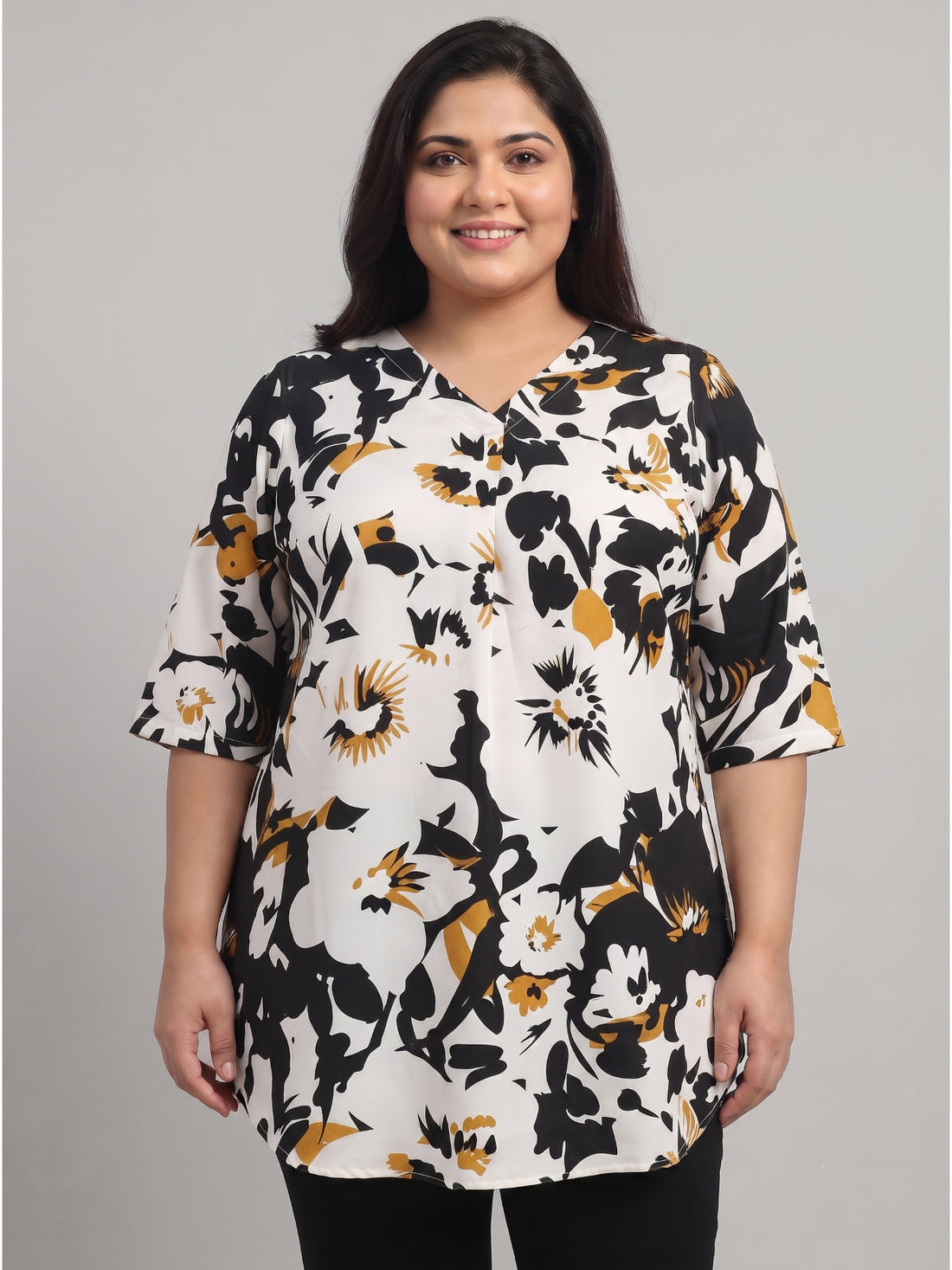 Plus Size Women's Floral Printed V-Neck 3/4th Sleeve Lightweight Polyester Top 3XL to 8XL