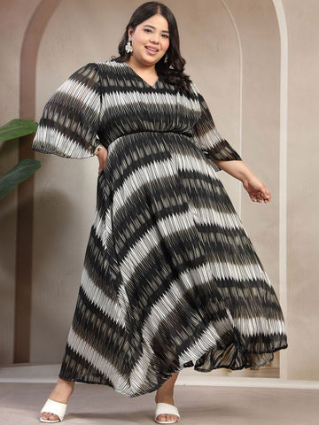 Plus Size Printed Flared Sleeve Fit & Flare Maxi Dress