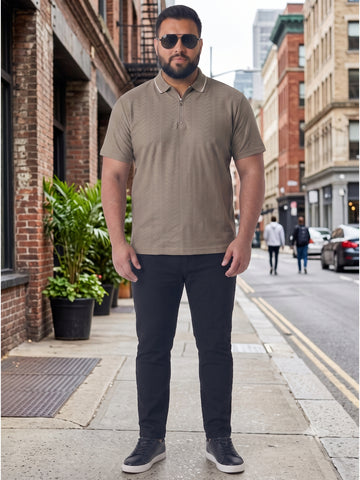 Plus Size Men's Textured Quarter-Zip Polo Collar TShirt