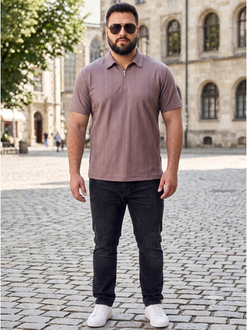 Plus Size Men's Textured Quarter-Zip Polo Collar TShirt