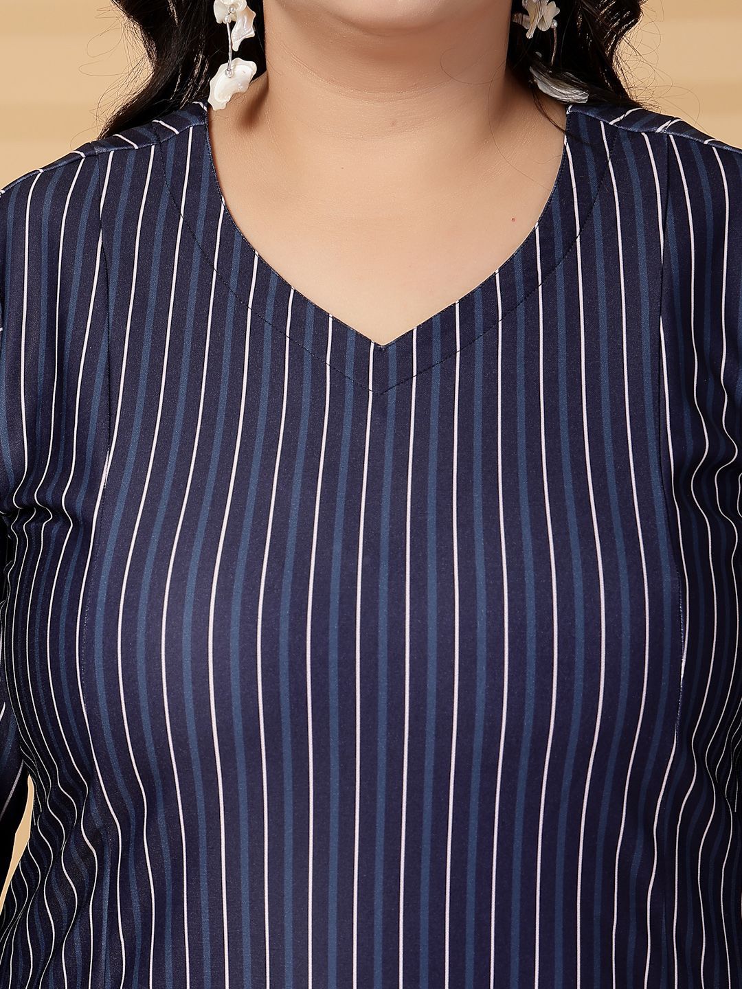 Plus Size Women Abstract Print V Neck Fit & Flare Midi Dress