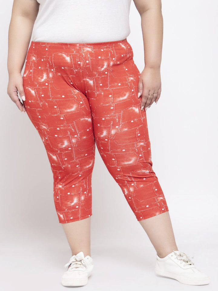 Women Orange & White Printed Tight Fit Capris