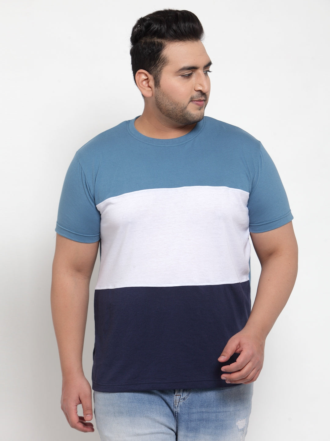 Men Blue Colourblocked Round Neck T-shirt