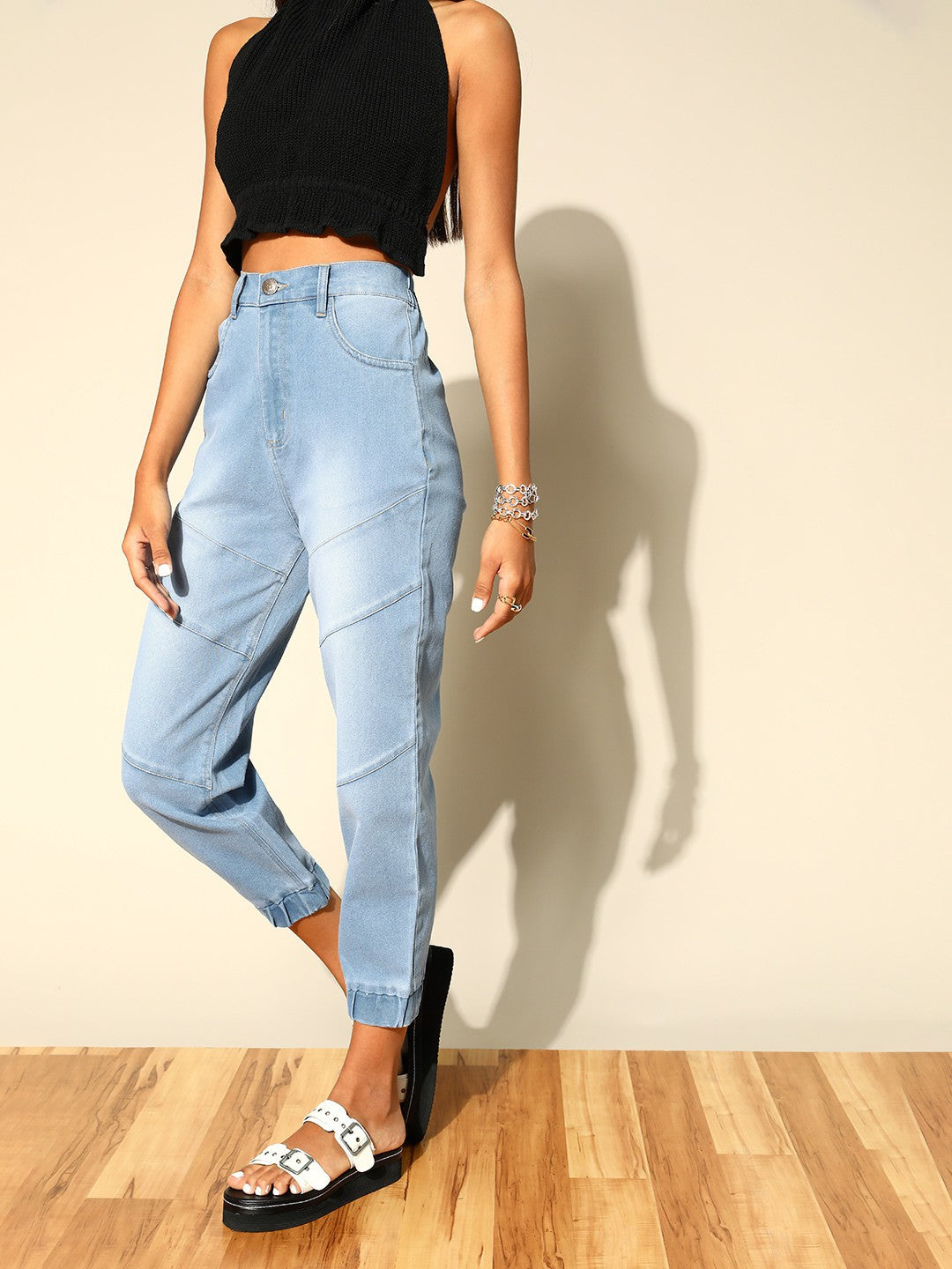 Stunning Blue Regular Fit Stretchable Jeans