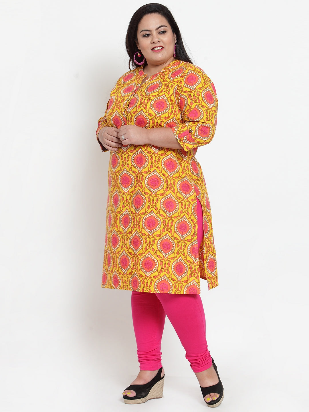 plusS Women Yellow  Pink Printed Straight Kurta