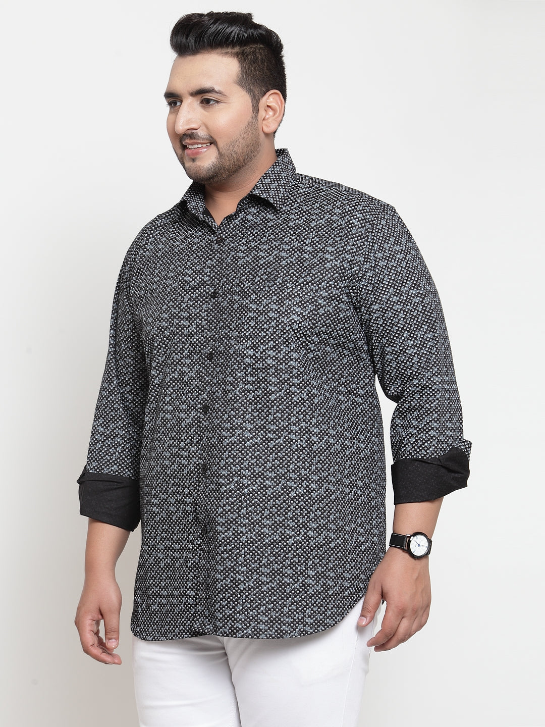 Men Black & White Regular Fit Printed Casual Shirt