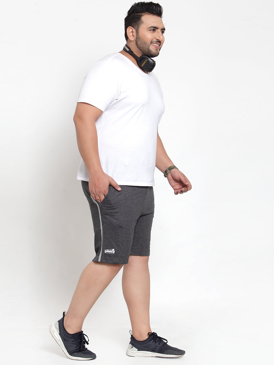 Men Grey Solid Regular Fit Sports Shorts