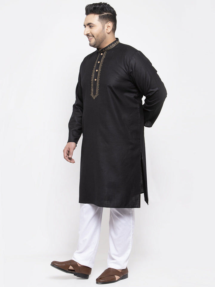 plusS Men Plus Size Black Solid  Pure Cotton Kurta With Pyjamas