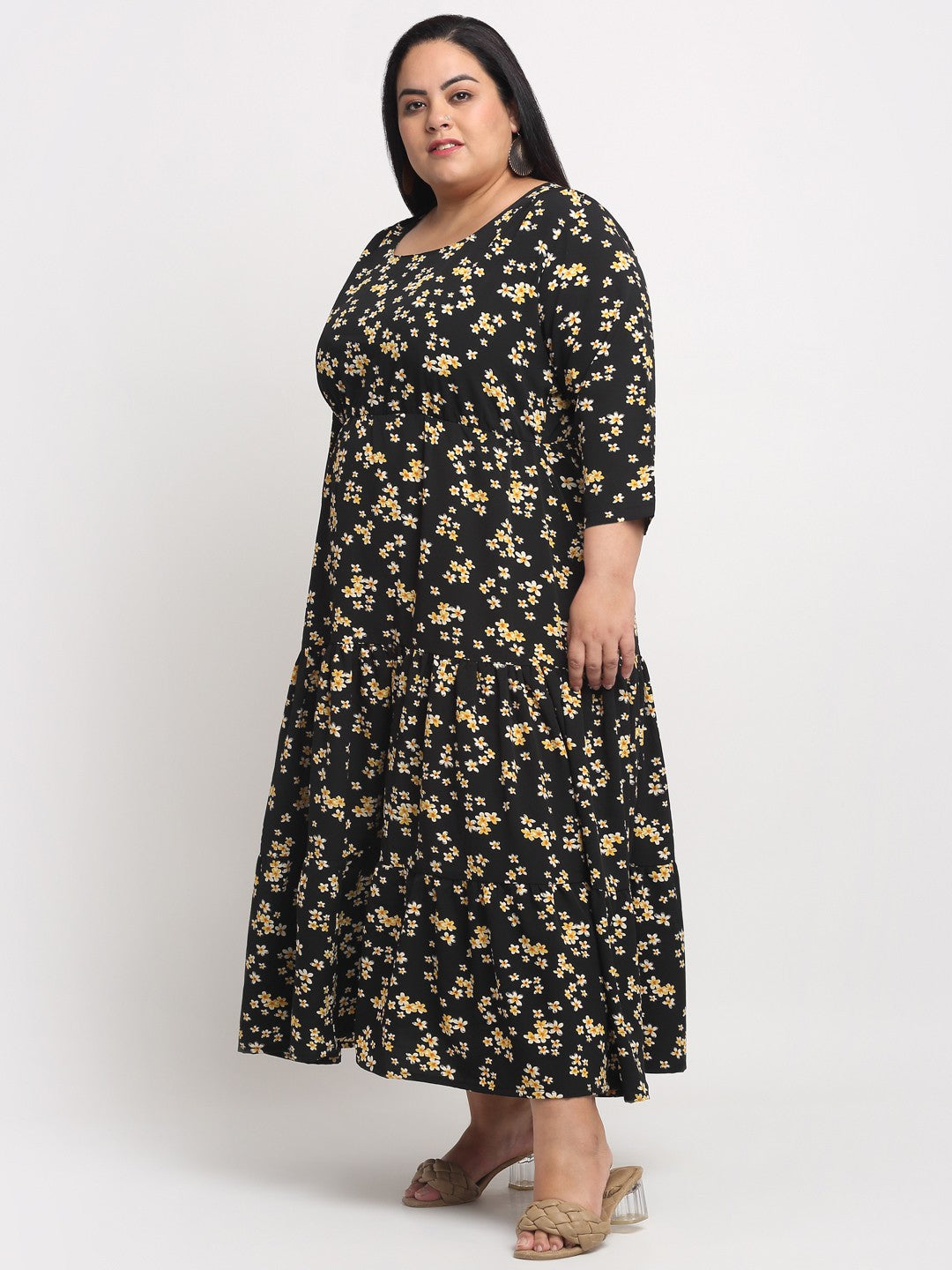 plusS Women Plus Size Black Floral Printed Maxi Dress