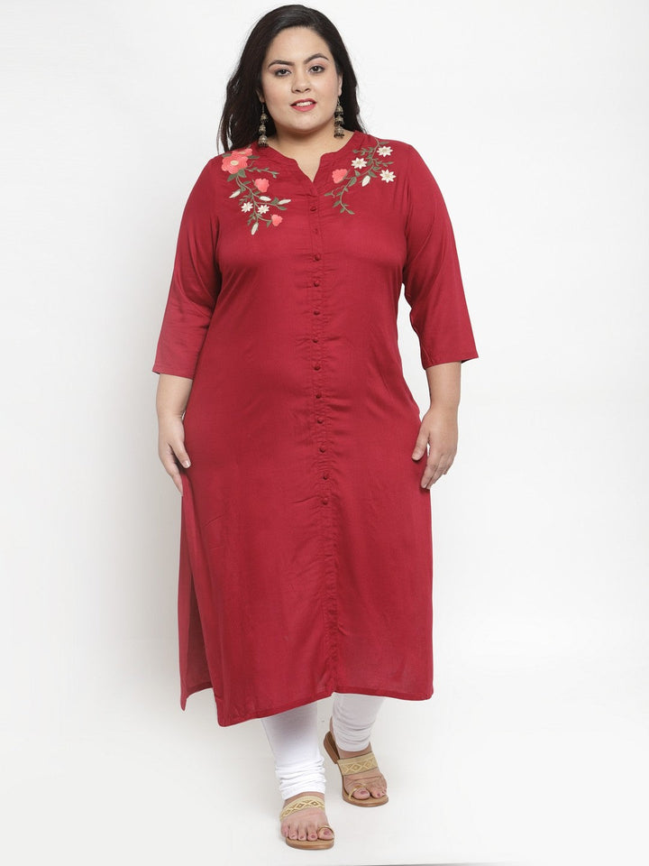 plusS Women Maroon  Green Embroidered Straight Kurta