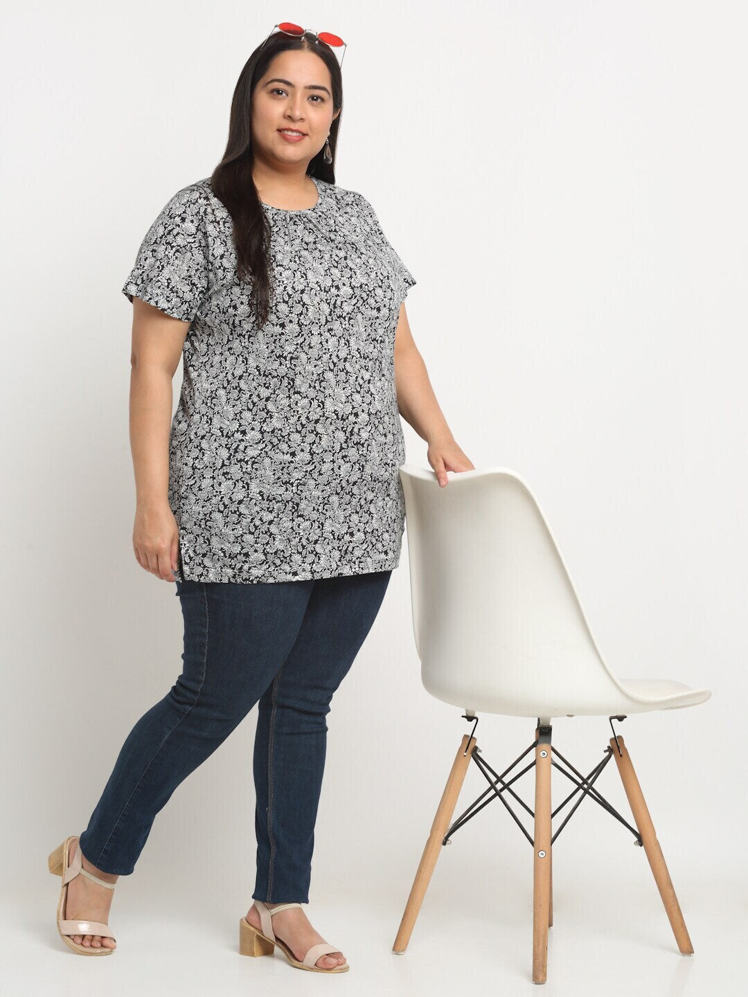 plusS Plus Size Floral Printed Longline Cotton T-shirt