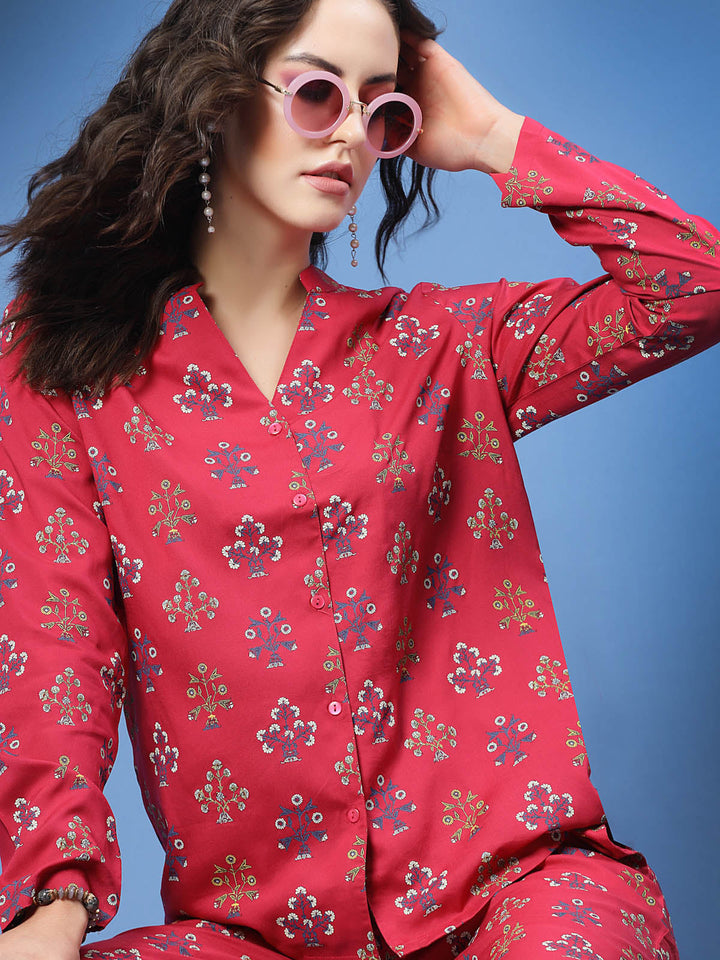 Ethnic Motifs Printed Mandarin Collar Shirt & Trouser