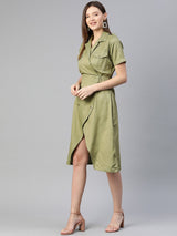 Pluss Elegant Green Solid Ruched Dress
