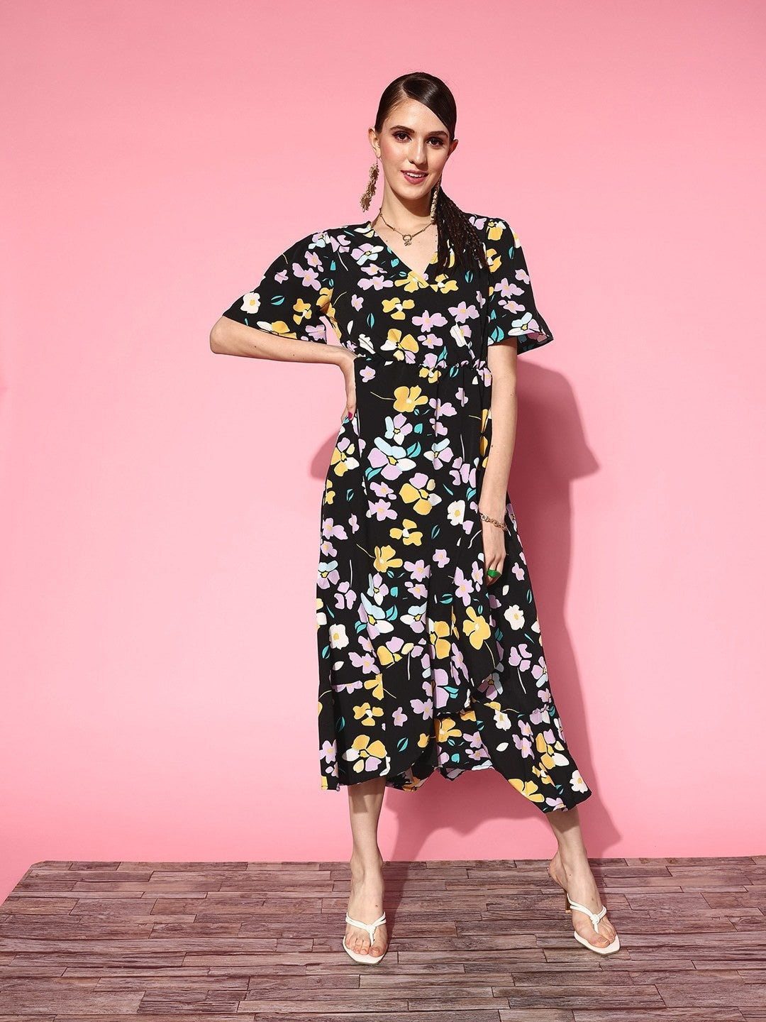 plusS Women Stunning Black Floral Vacay Attire