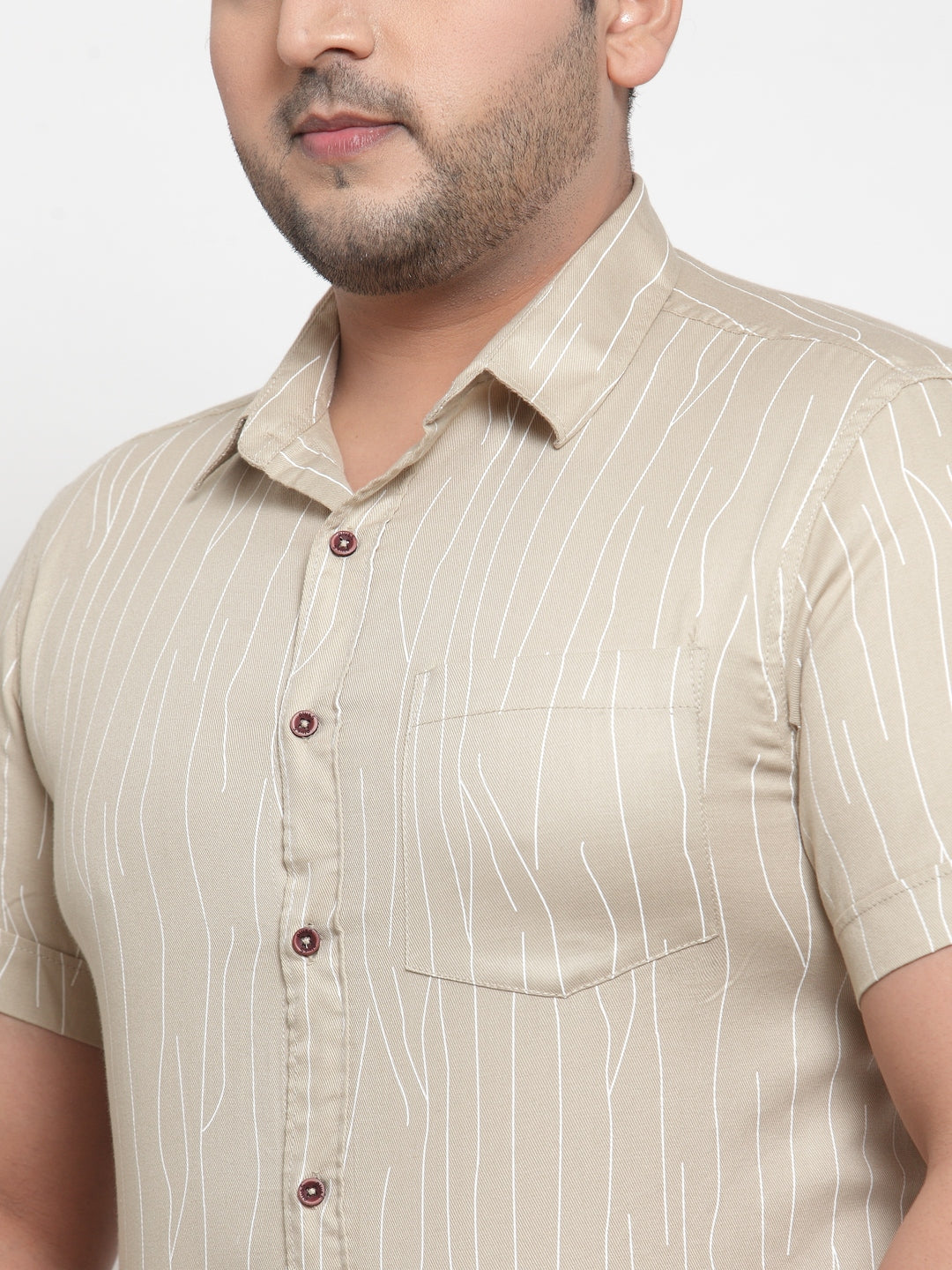 plusS Men Beige  White Regular Fit Printed Plus Size Casual Shirt