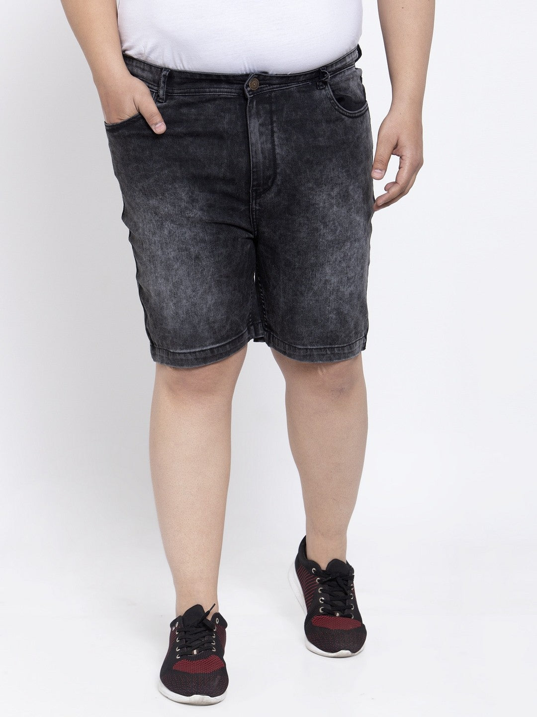 plusS Men Black Washed Regular Fit Denim Shorts