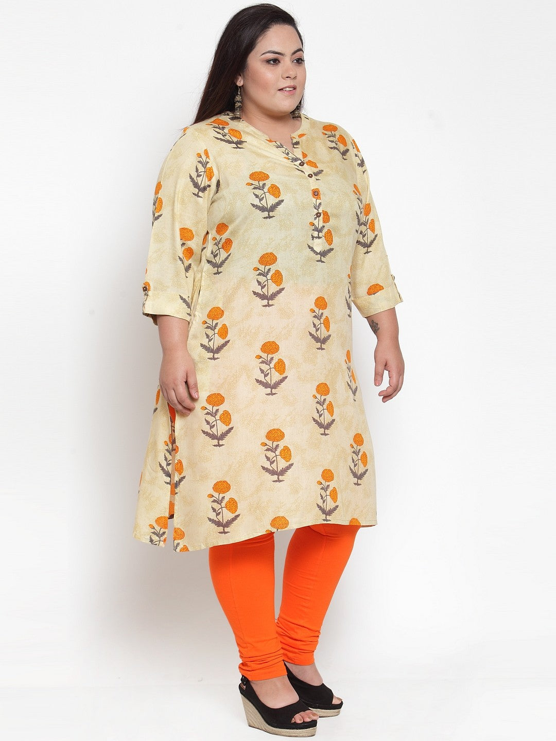 plusS Women Beige  Orange Floral Printed Straight Kurta