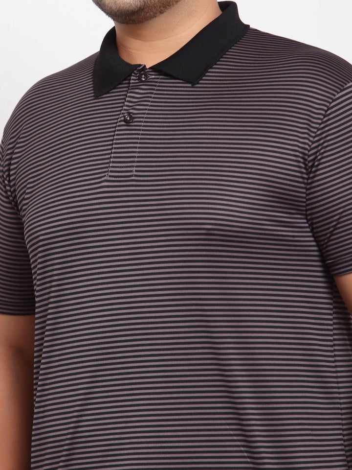 plusS Men Grey Striped Polo Collar Cotton T-shirt