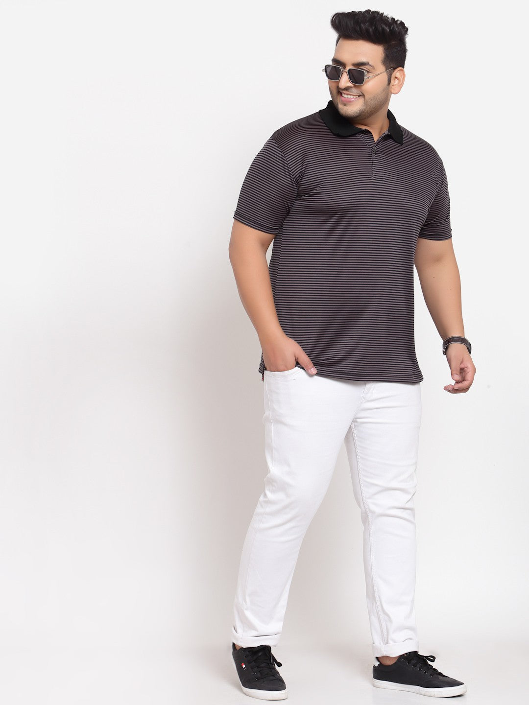 plusS Men Grey Striped Polo Collar Cotton T-shirt
