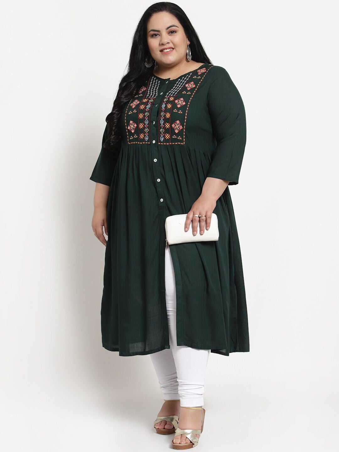 plusS Women Green Flared Sleeves Thread Work Kurta