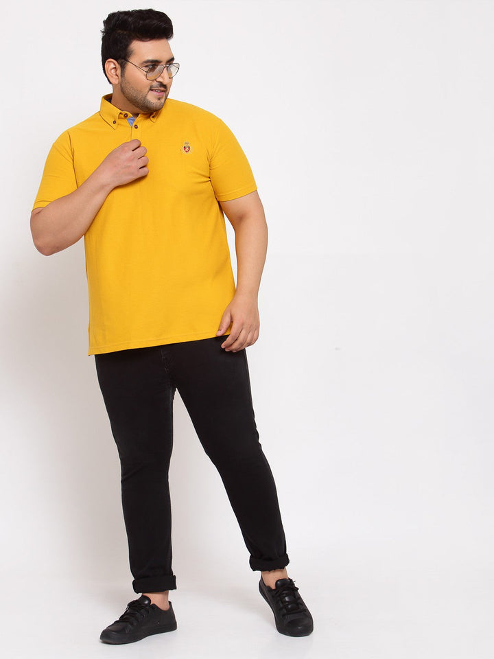 plusS Men Mustard Yellow Henley Neck T-shirt